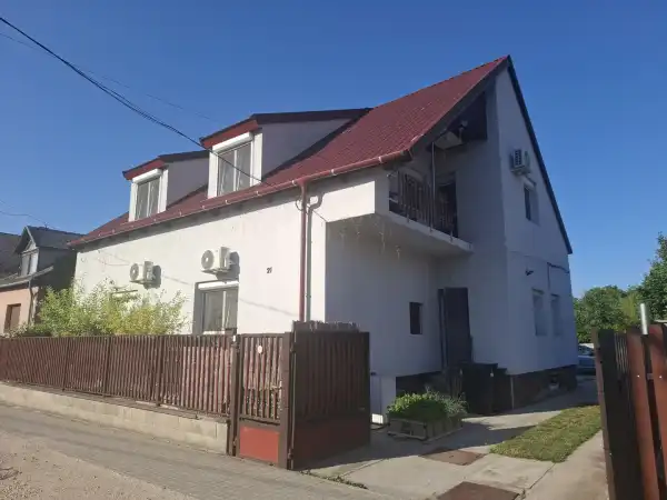 Eladó családi ház, Bicske 6 szoba 210 m² 94.5 M Ft