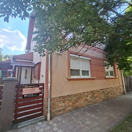 Eladó téglalakás, Bicske 59 m² 45 M Ft