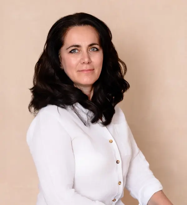 Huszákné Farkas Julianna